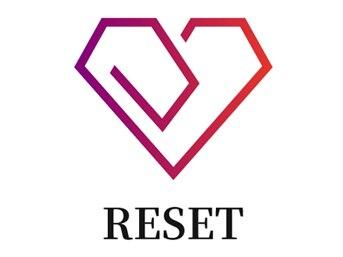 RESET(リセット)(写真 1)