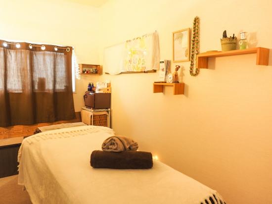 Aromatherapy Salon Lokahi(アロマテラピーサロンローカヒ)(写真 1)